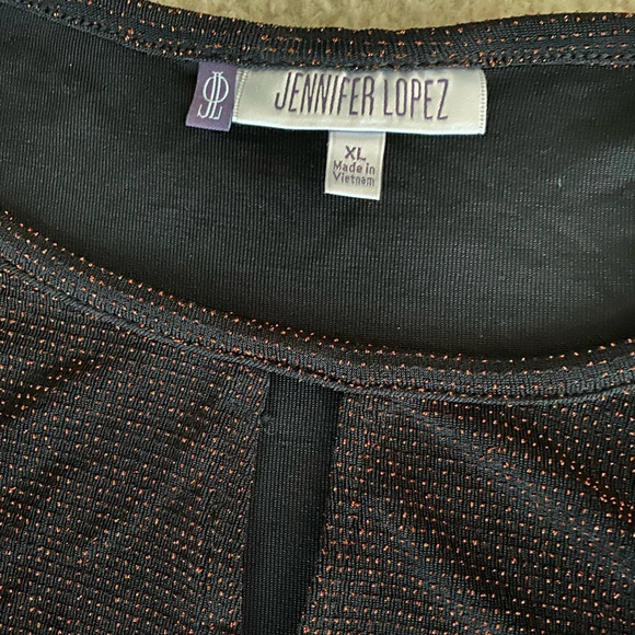 New with tags Jennifer Lopez Blouse - Picture 4 of 4